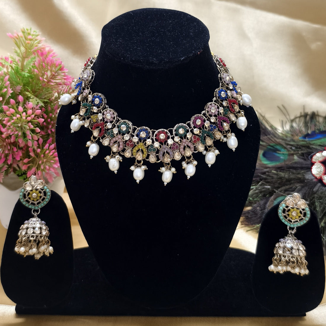 Trandy Gold and multi beads necklace set