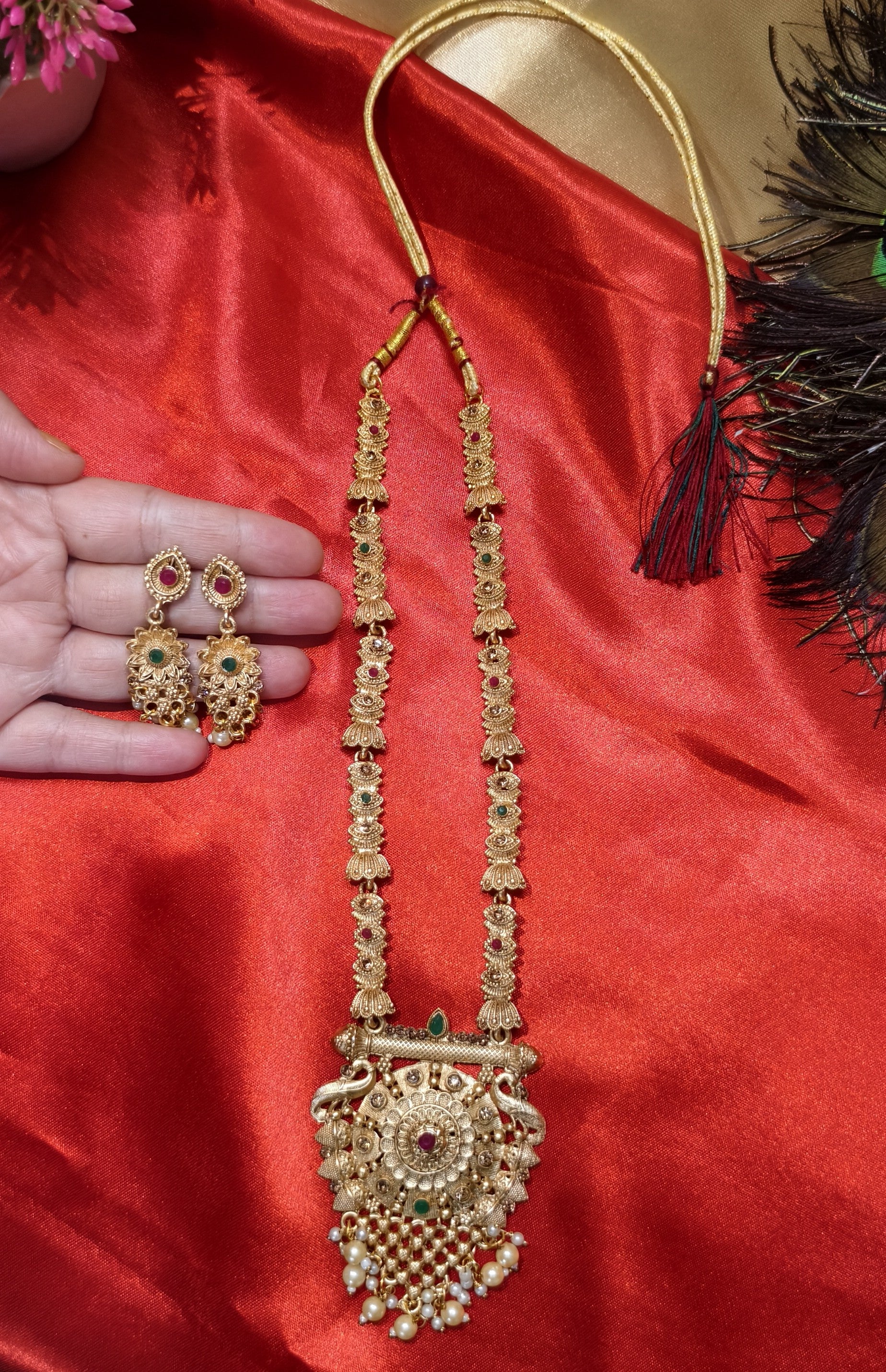 Matt Finish Ethnic Style Long Necklace With Earrings