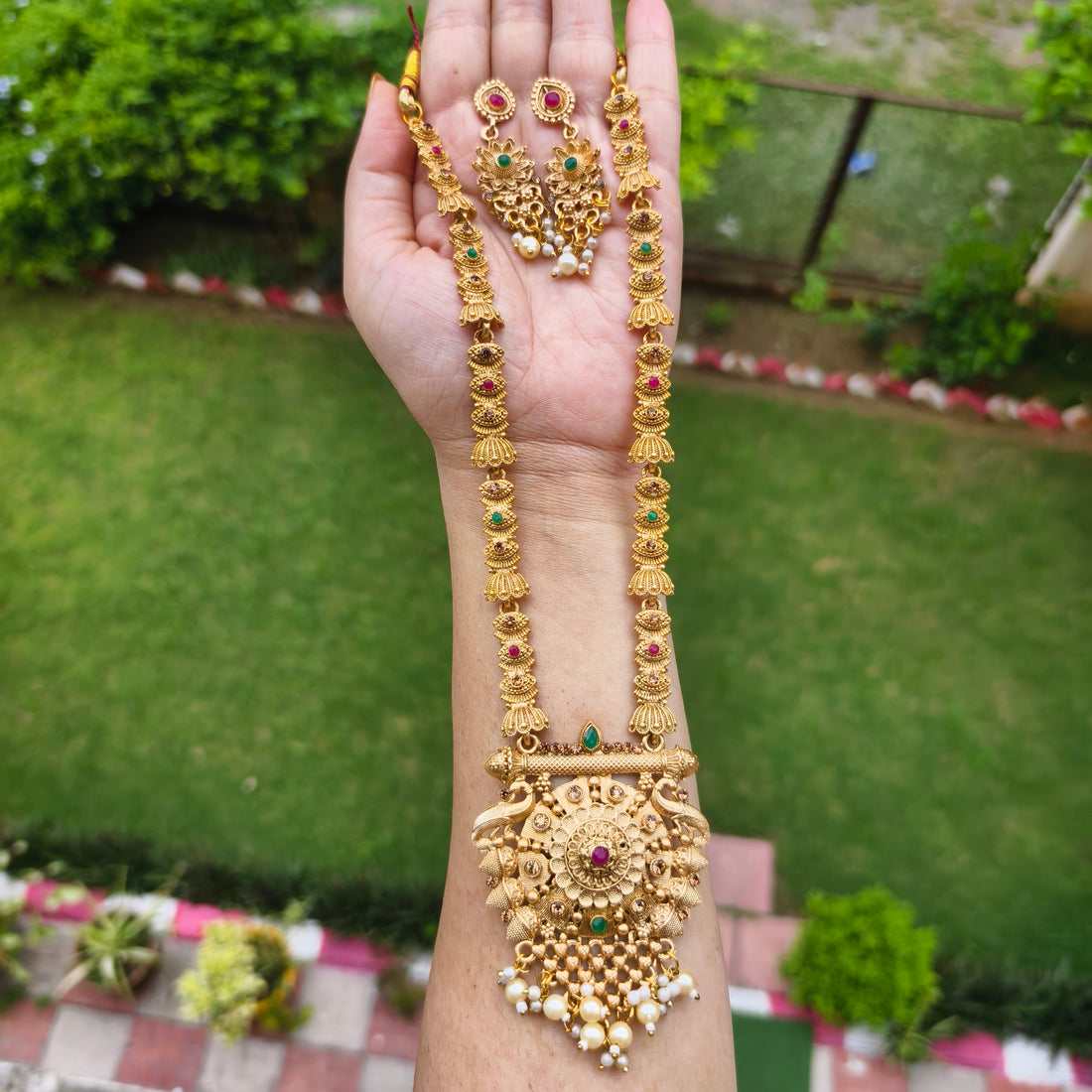 Matt Finish Ethnic Style Long Necklace With Earrings