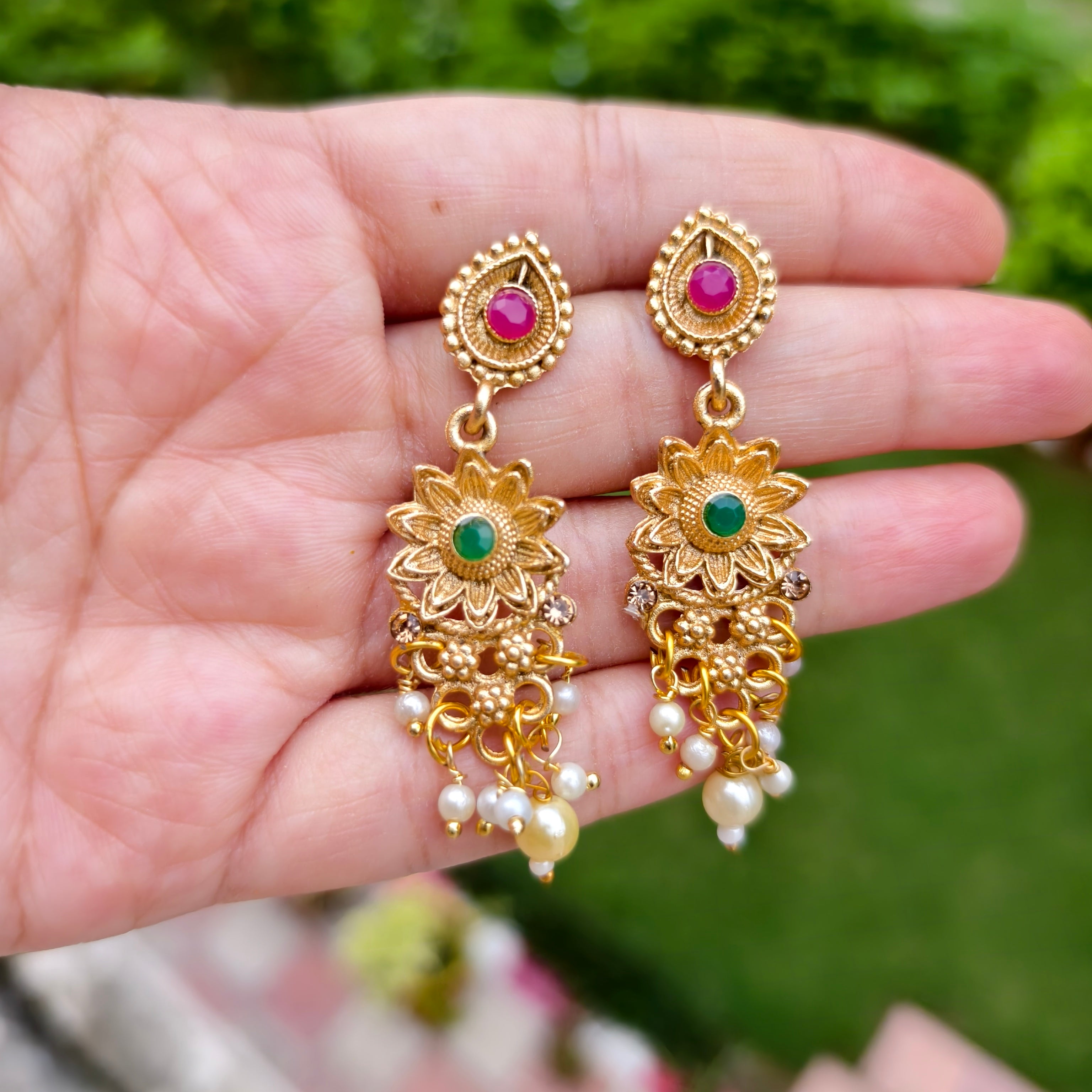 Matt Finish Ethnic Style Long Necklace With Earrings