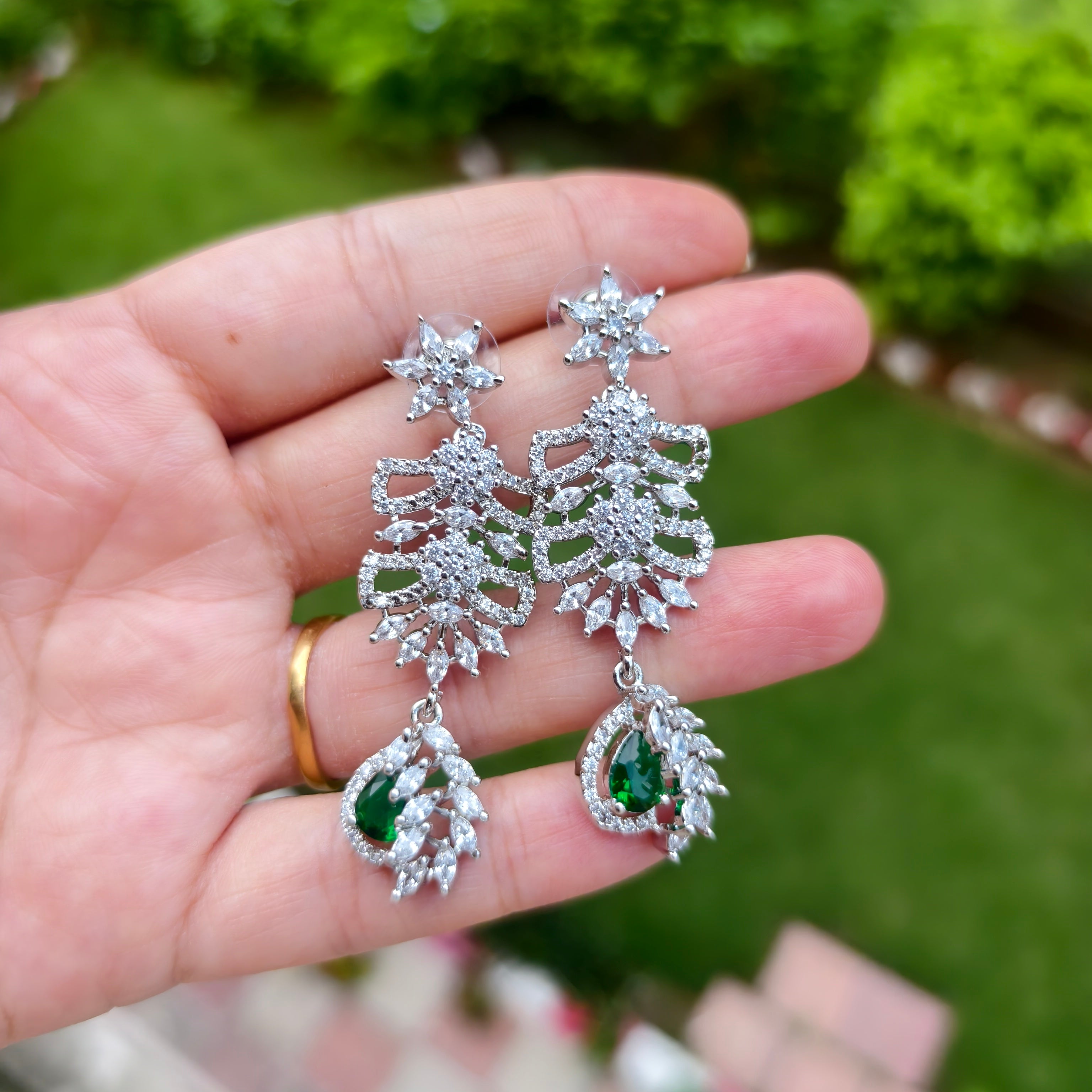 Oval Women Diamond Necklace