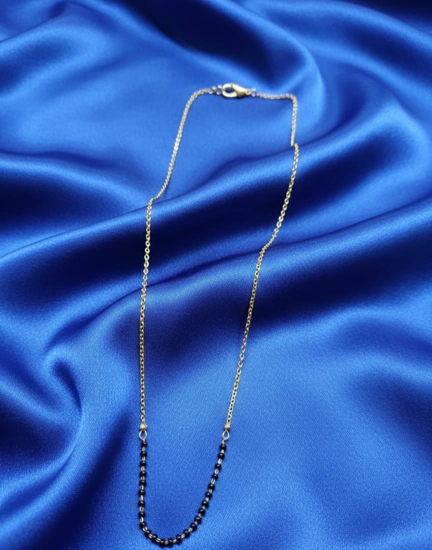 PNKCO Gold-Plated Necklace Set
