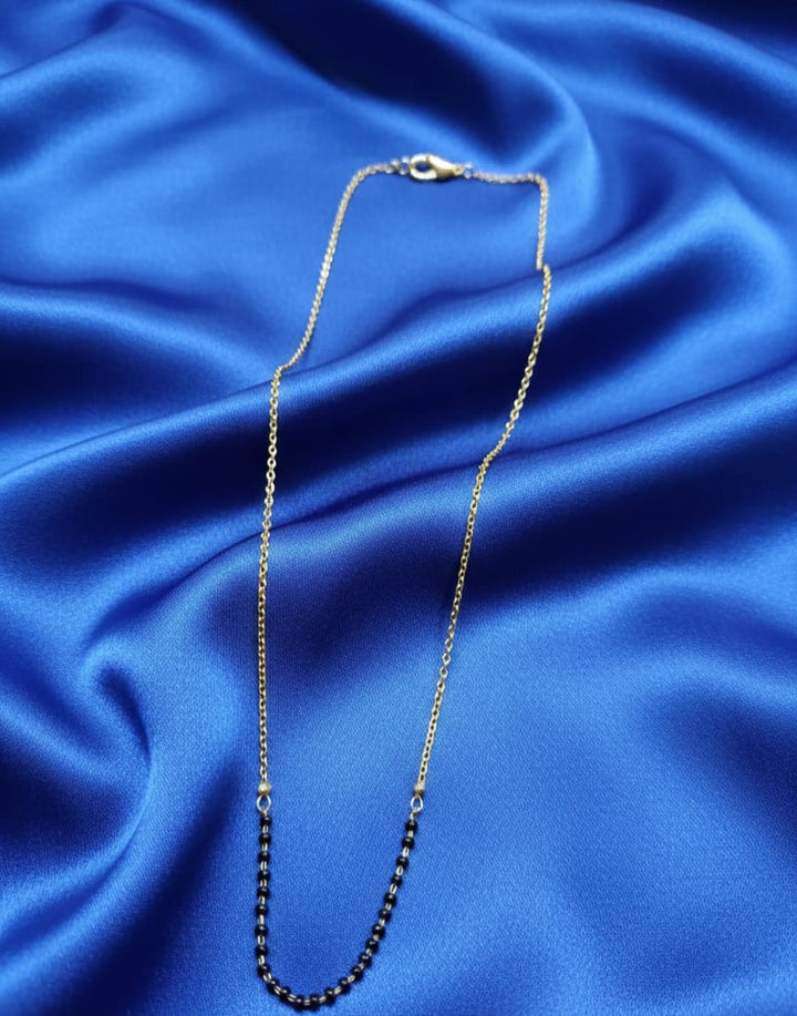 PNKCO Gold-Plated Necklace Set